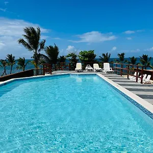 Apartment Lovely Beachfront 2 Bedrooms With 2 Pools